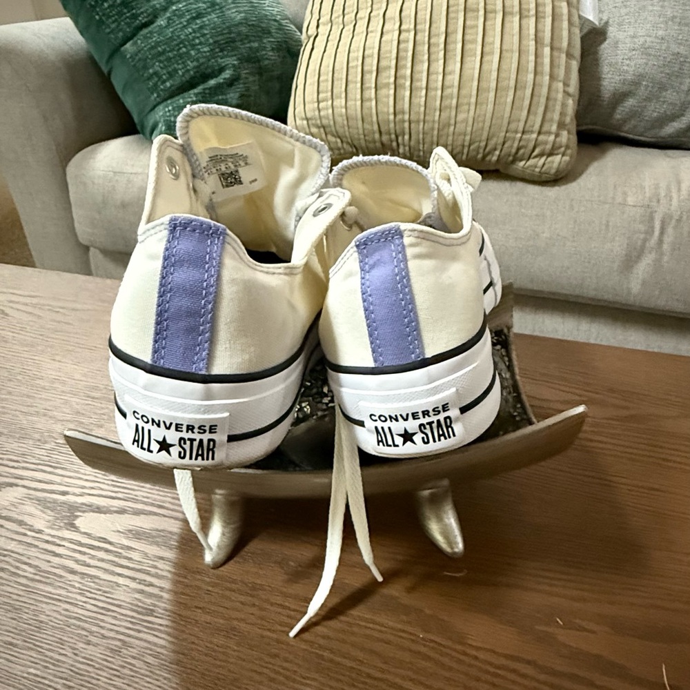 Converse Off-White Low-Top Platform Sneakers - Picture 7 of 11